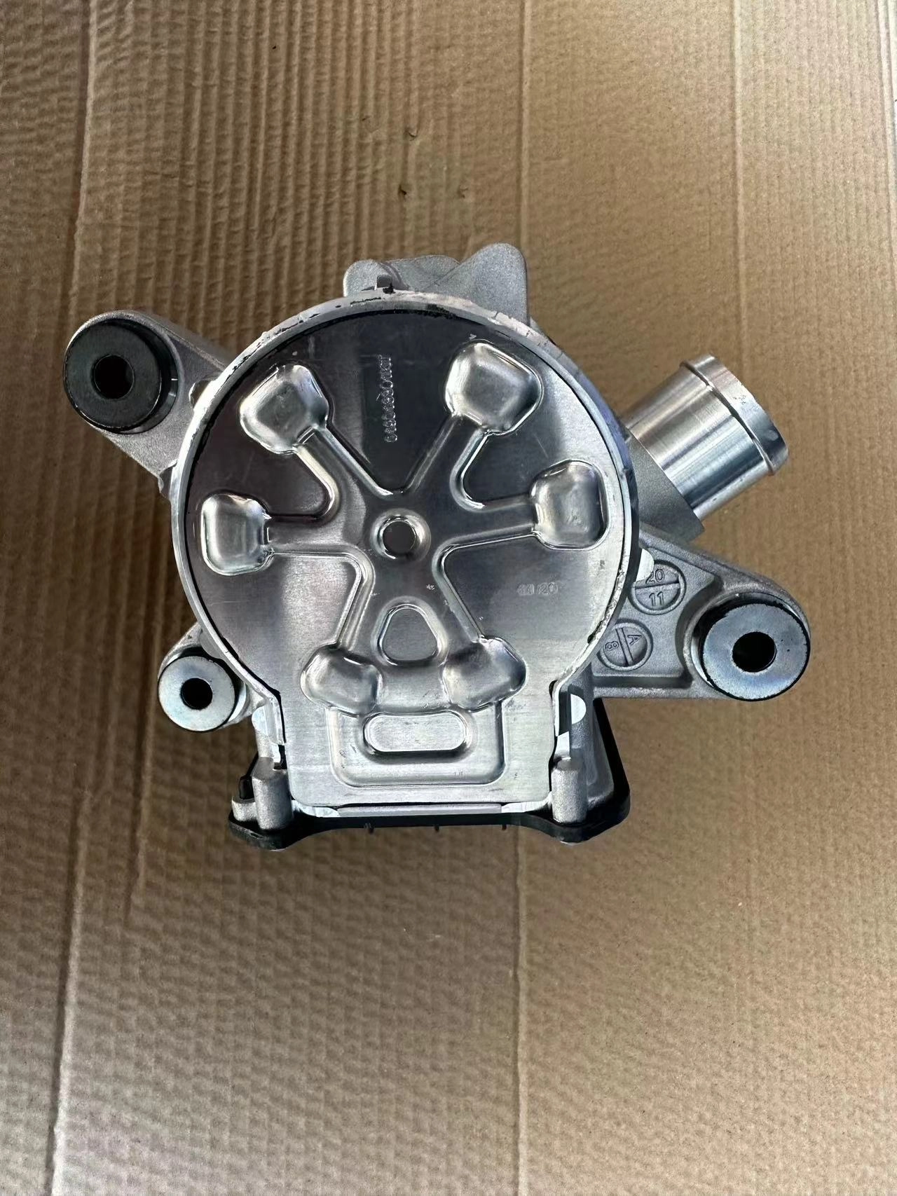 Auto Body Accessories waterc Pump for Haval H6 – Image 4