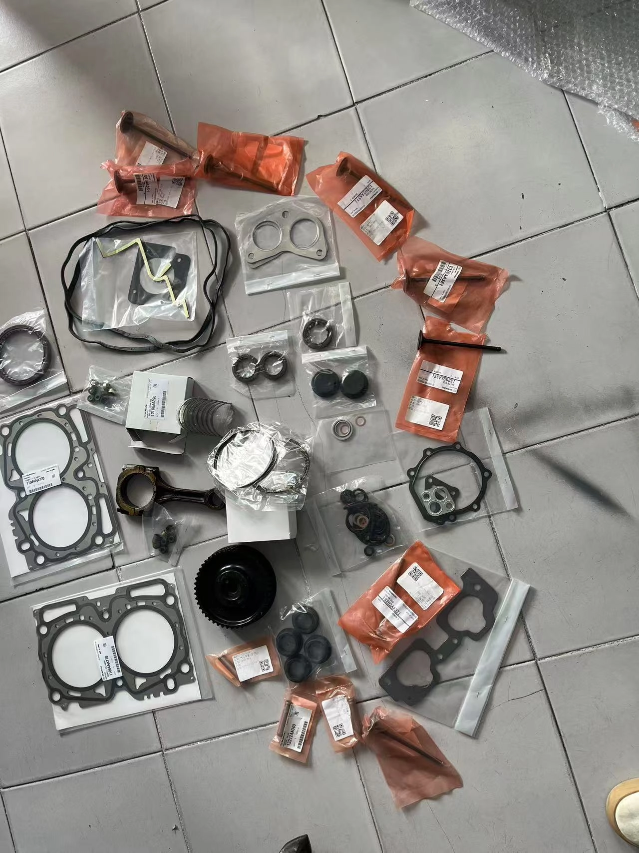 Subaru xv 2014 engine accessories - Image 4